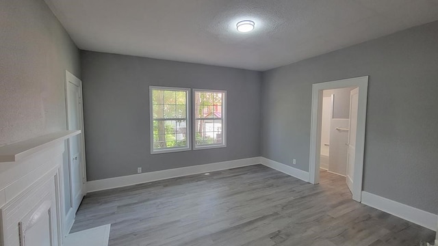 506 Ware St, Waycross, GA 31501 - unfurnished room featuring wood finished floors and baseboards