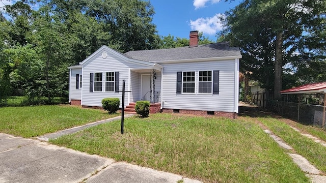 506 Ware St, Waycross, GA 31501 - bungalow-style home featuring crawl space, a chimney, and roof with shingles