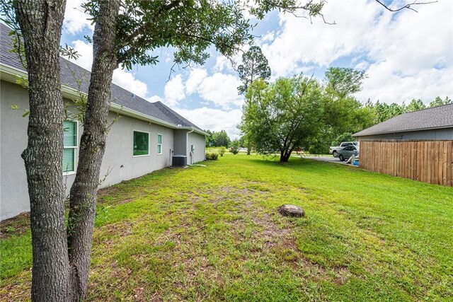 119 Silver Bluff Dr, Brunswick, GA 31523 - view of yard