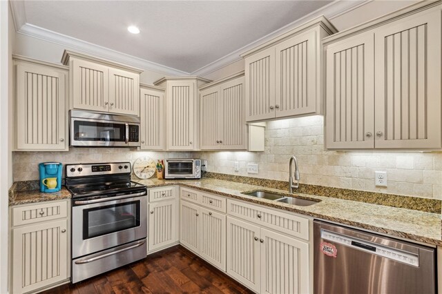 804 Reserve Ln, Saint Simons Island, GA 31522