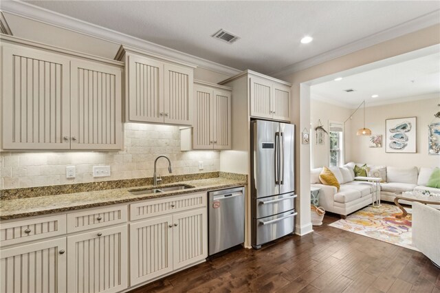 804 Reserve Ln, Saint Simons Island, GA 31522
