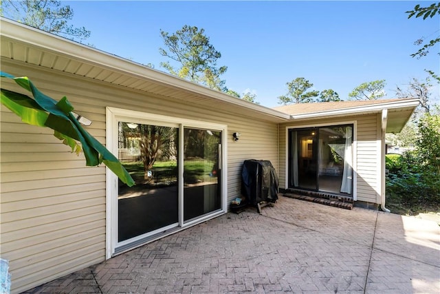 146 Sherwood Forest Cir, Brunswick, GA 31525 - view of patio featuring a grill