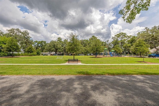 205 Palmetto St, Saint Simons Island, GA 31522 - view of community with a yard