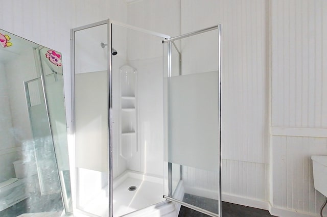 415 Dewey St, Waycross, GA 31501 - bathroom featuring a shower stall