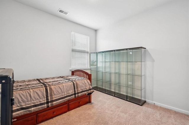 bedroom featuring carpet floors