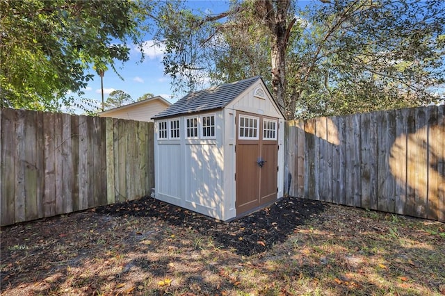 view of outbuilding