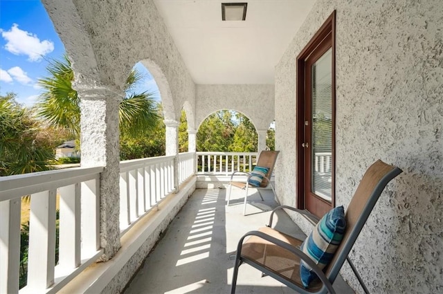 balcony with a sunroom