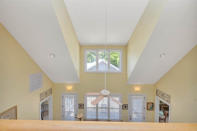 room details featuring ceiling fan and visible vents