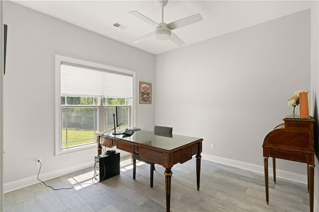 107 Cason Noah Dr, Kingsland, GA 31548 - office space with ceiling fan