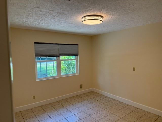 602 W Alexander St, Saint Marys, GA 31558 - photo 20
