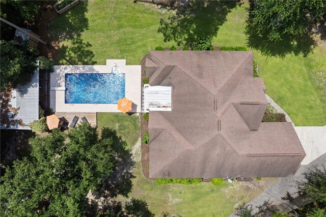 40 Jada Ln, Brunswick, GA 31523 - view from above of property with a pool area