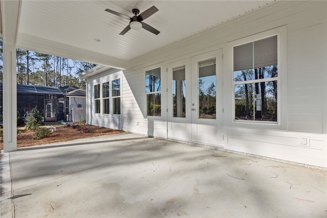 view of patio featuring ceiling fan