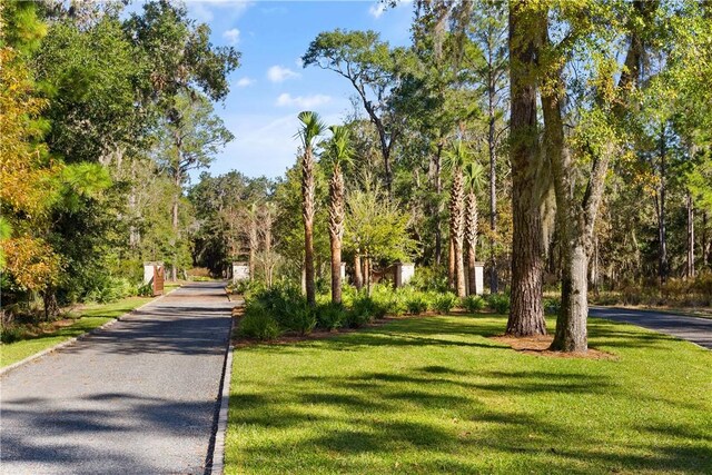 2401 Lawrence Rd, Saint Simons Island, GA 31522