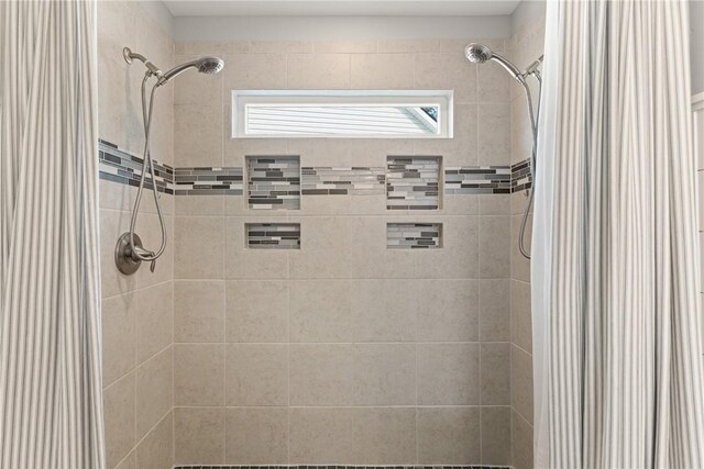 116 Heatherly Way, Brunswick, GA 31523 - bathroom featuring a tile shower