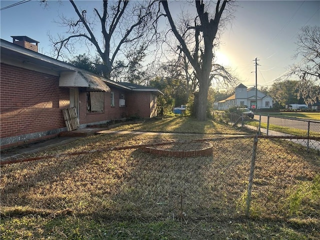 view of yard featuring fence