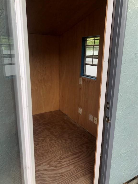 375 Wellington Pl, Brunswick, GA 31523 - exterior space featuring crawl space and stucco siding
