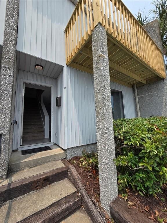 900 Lanier Blvd Unit 6, Brunswick, GA 31520 - property entrance