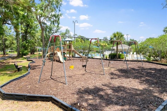 340 Oak Grove Island Dr, Brunswick, GA 31523 - view of communal playground