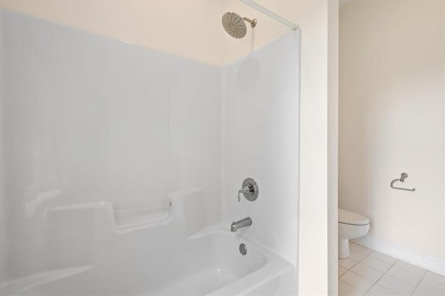 340 Oak Grove Island Dr, Brunswick, GA 31523 - full bath featuring tile patterned floors and shower / bath combination