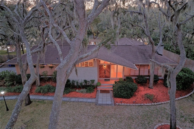 105 Driftwood Pl, Saint Simons Island, GA 31522 - view of front of home featuring a shingled roof