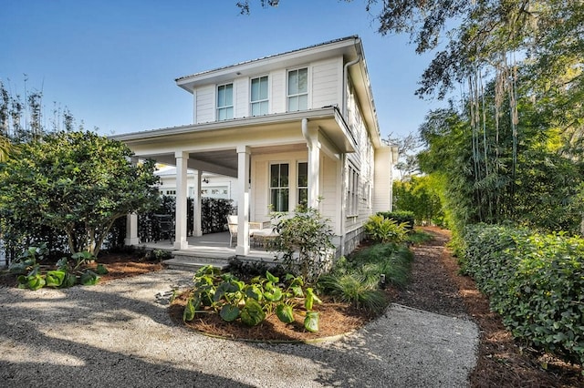 view of front of property featuring a porch