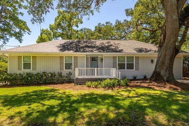 102 Sapelo St, Saint Simons Island, GA 31522 - photo 1
