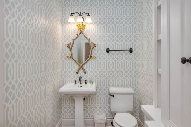 117 Hawkins Island Cir, Saint Simons Island, GA 31522 - bathroom featuring toilet