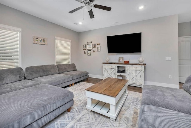 63 Greyfield Dr, Brunswick, GA 31525 - living room featuring baseboards, a ceiling fan, wood finished floors, and recessed lighting