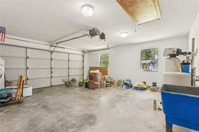 70 Buntin St, Woodbine, GA 31569 - garage featuring a garage door opener