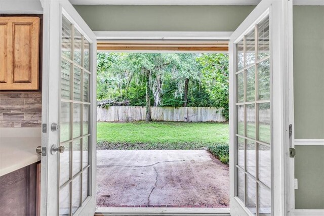 122 Tyson Ln, Allenhurst, GA 31301 - doorway featuring french doors