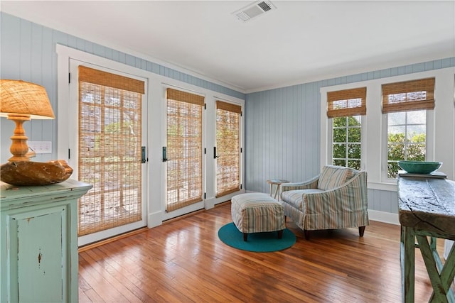 living area with wood-type flooring