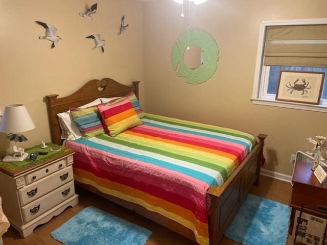 123 Redfern Cir, Saint Simons Island, GA 31522 - bedroom with baseboards