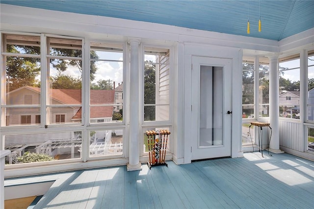 1000 Union St, Brunswick, GA 31520 - unfurnished sunroom featuring healthy amount of natural light
