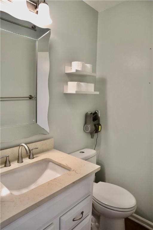102 Avalon Ct, Kingsland, GA 31548 - bathroom with vanity and toilet