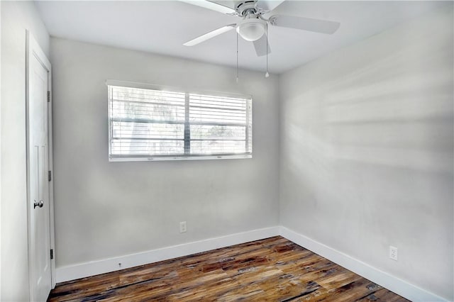 828 Lee St, Brunswick, GA 31520 - spare room with dark wood-style floors and ceiling fan