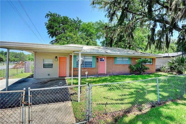 828 Lee St, Brunswick, GA 31520 - single story home with a gate and brick siding