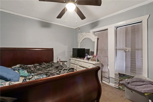 bedroom featuring light carpet, ornamental molding, and ceiling fan