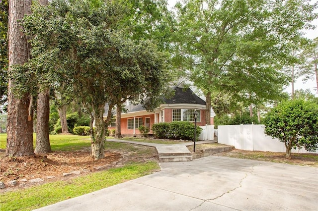 1701 Satilla Blvd, Waycross, GA 31501 - view of front facade featuring brick siding