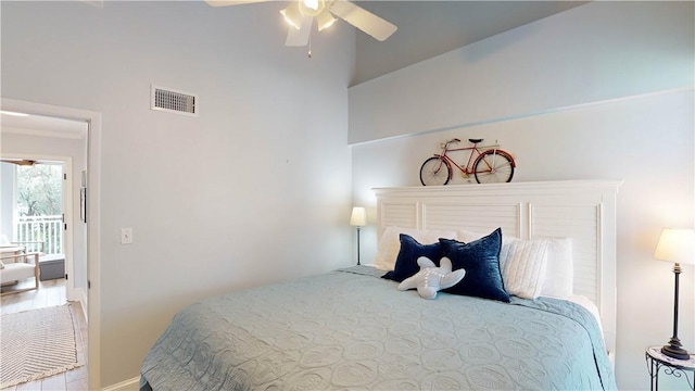 bedroom featuring visible vents and a ceiling fan