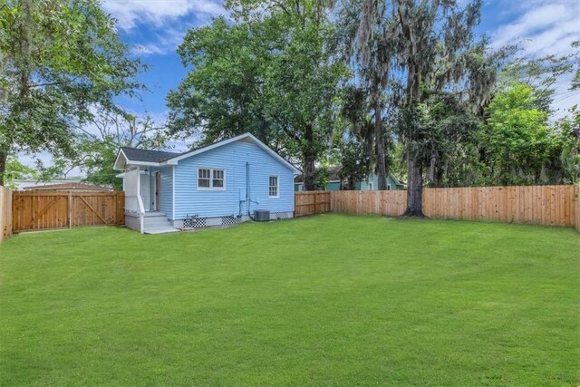 515 W 59th St, Savannah, GA 31405