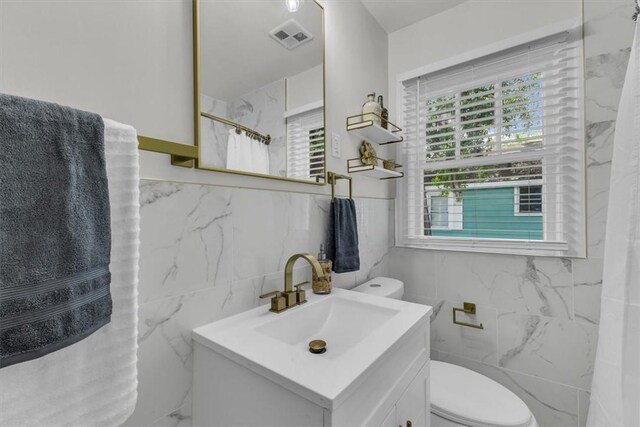 515 W 59th St, Savannah, GA 31405