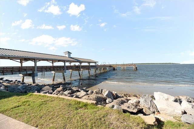 301 Kelsall Ave, Saint Simons Island, GA 31522 - dock area with a water view