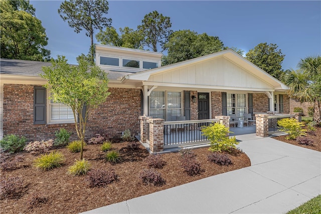 view of front of property with a porch