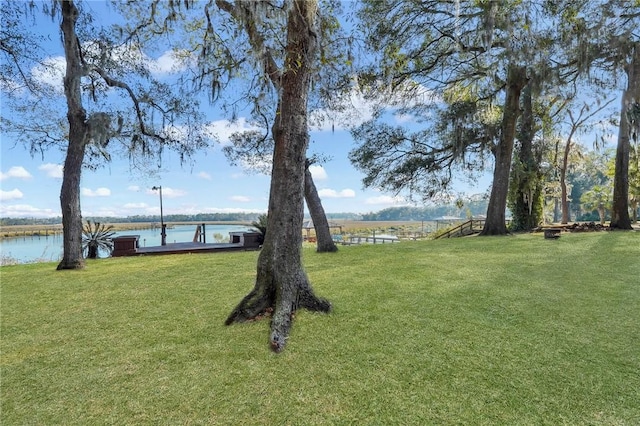 view of yard with a water view