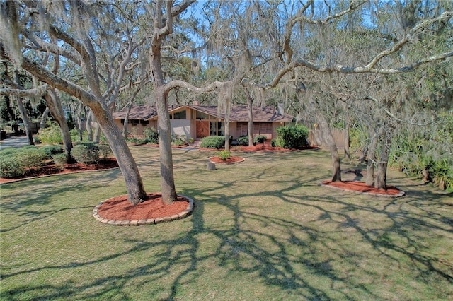 105 Driftwood Pl, Saint Simons Island, GA 31522 - view of green lawn