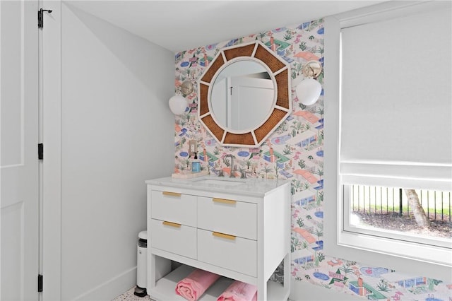 50 Frederica Oaks Ln, Saint Simons Island, GA 31522 - bathroom featuring wallpapered walls and vanity