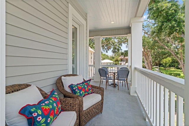 50 Frederica Oaks Ln, Saint Simons Island, GA 31522 - view of balcony