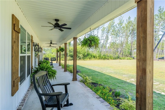 121 Farms Edge Rd S, Manor, GA 31550 - view of patio featuring a ceiling fan