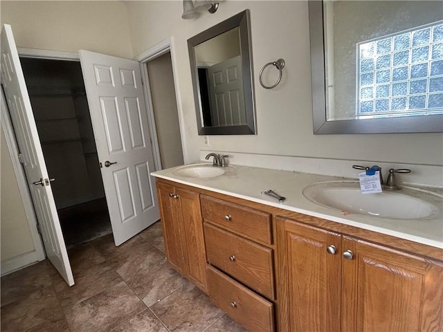 2657 Horseshoe Cv, Waverly, GA 31565 - bathroom with double vanity