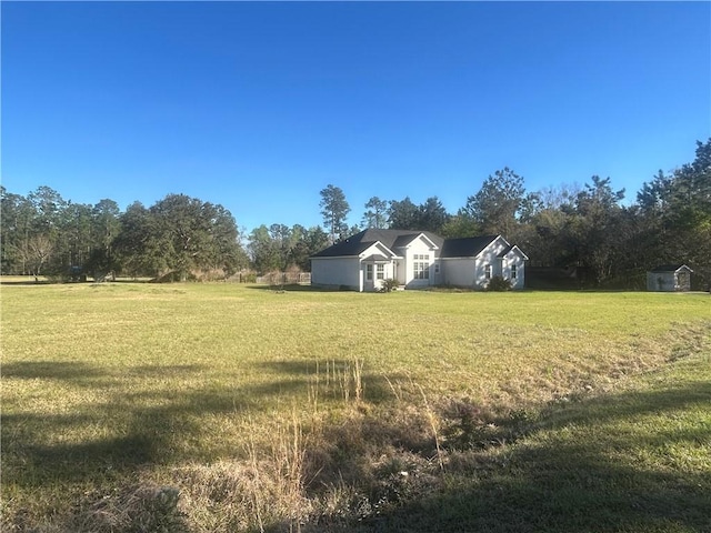 2657 Horseshoe Cv, Waverly, GA 31565 - view of grassy yard